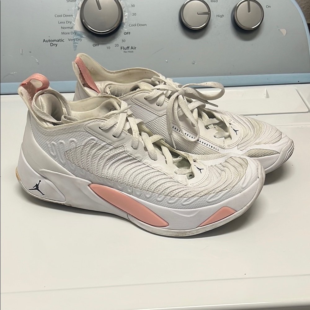 Jordan Luka 1s White and Pink Sneakers with Breathable Mesh